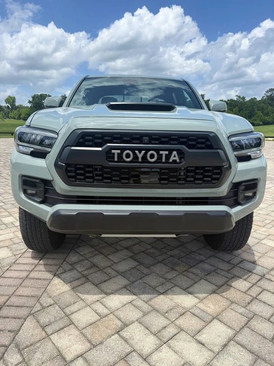2021 Toyota Tacoma 3rd Gen - Image 2 of 31
