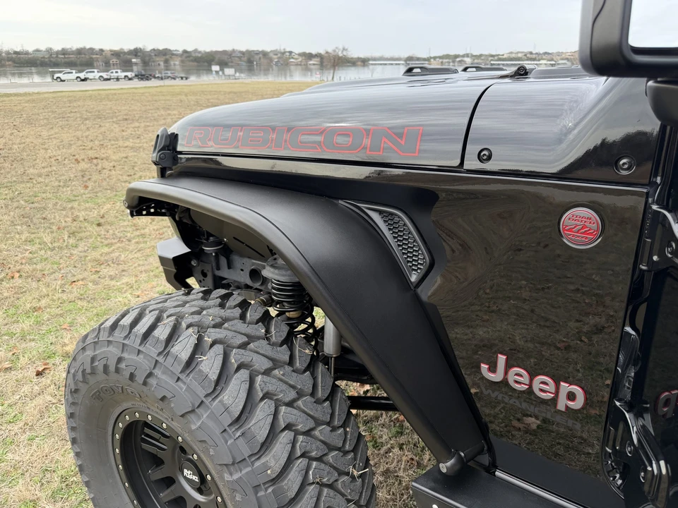2022 Jeep JL Wrangler - Image 24 of 31