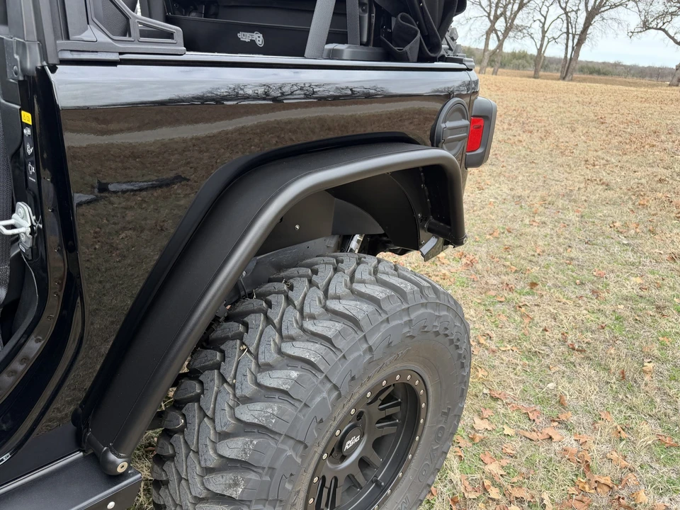 2022 Jeep JL Wrangler - Image 29 of 31