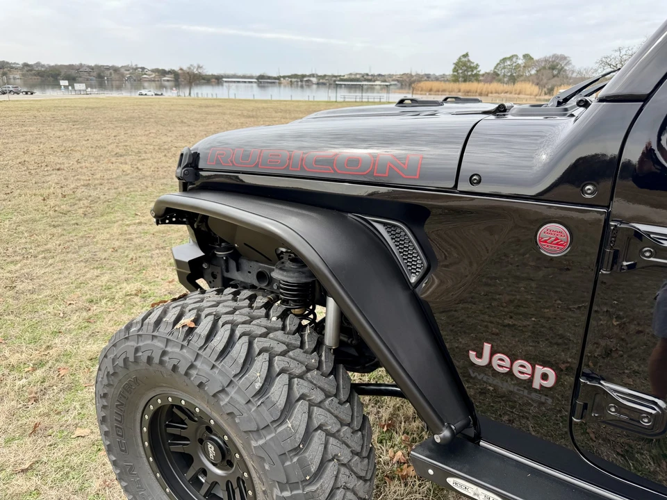 2022 Jeep JL Wrangler - Image 25 of 31