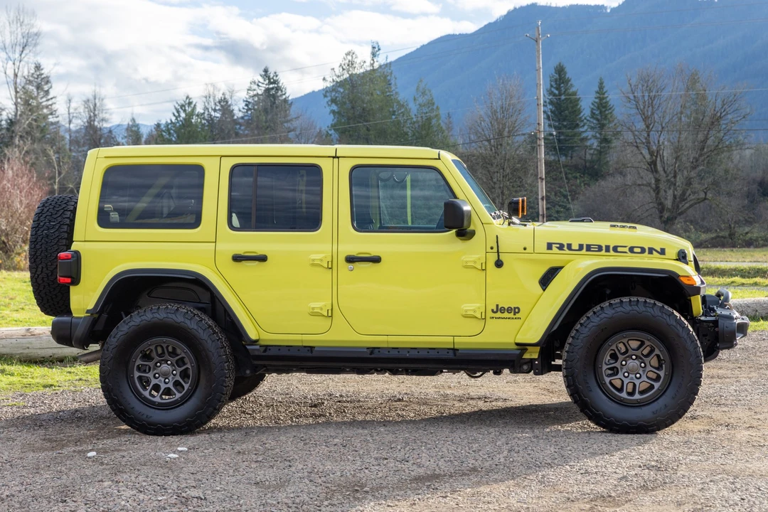 2023 Jeep JL Wrangler - Image 8 of 31