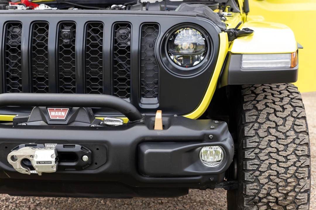 2023 Jeep JL Wrangler - Image 24 of 31