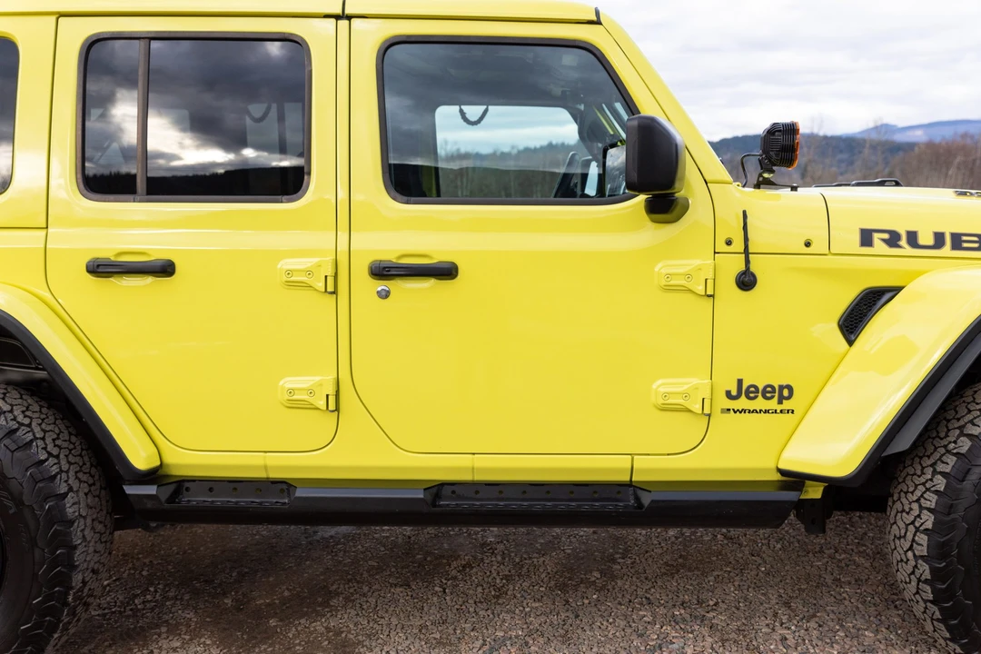 2023 Jeep JL Wrangler - Image 18 of 31