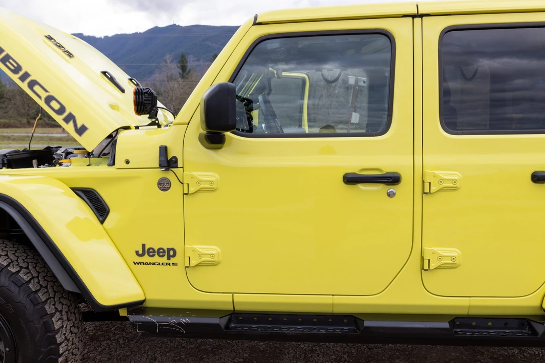 2023 Jeep JL Wrangler - Image 15 of 31