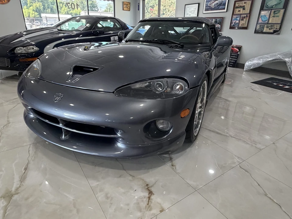 2000 Dodge Viper 2nd Gen - Image 26 of 31