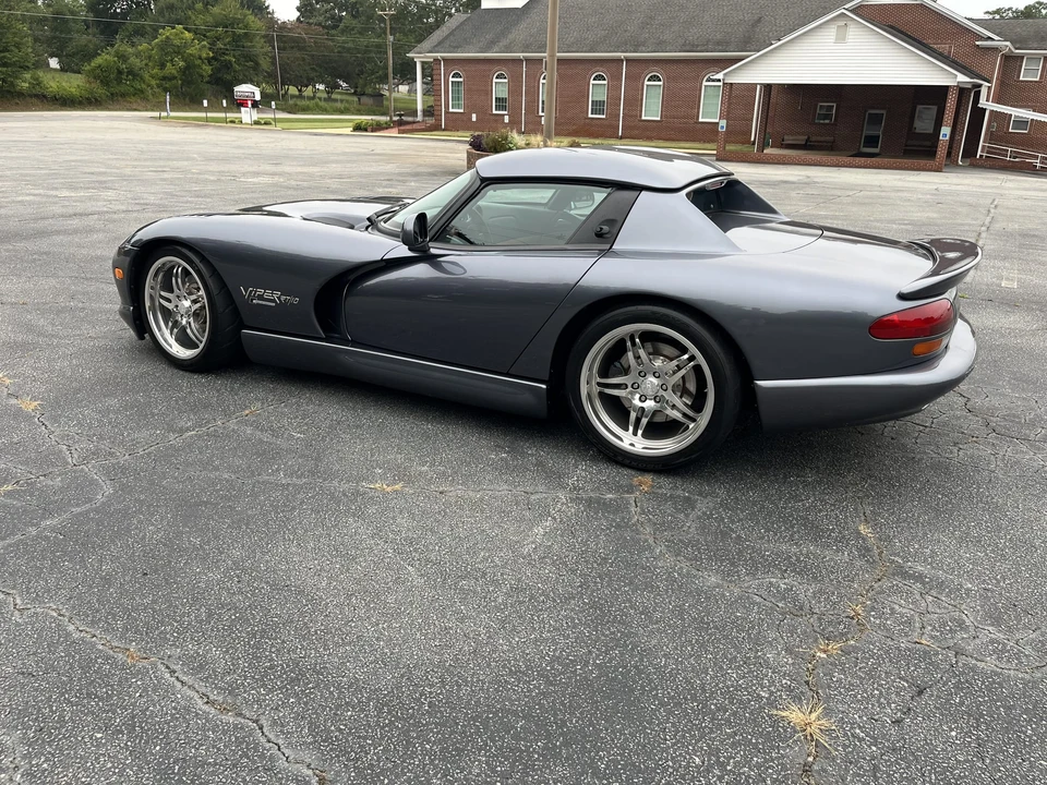 2000 Dodge Viper 2nd Gen - Image 18 of 31