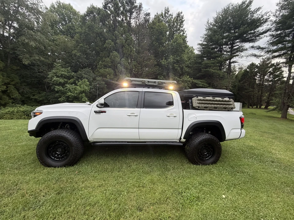2019 Toyota Tacoma 3rd Gen - Image 27 of 31