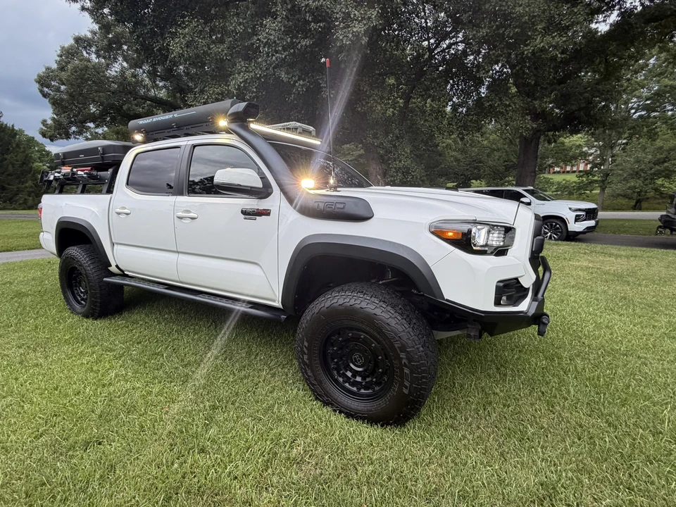 2019 Toyota Tacoma 3rd Gen - Image 11 of 31