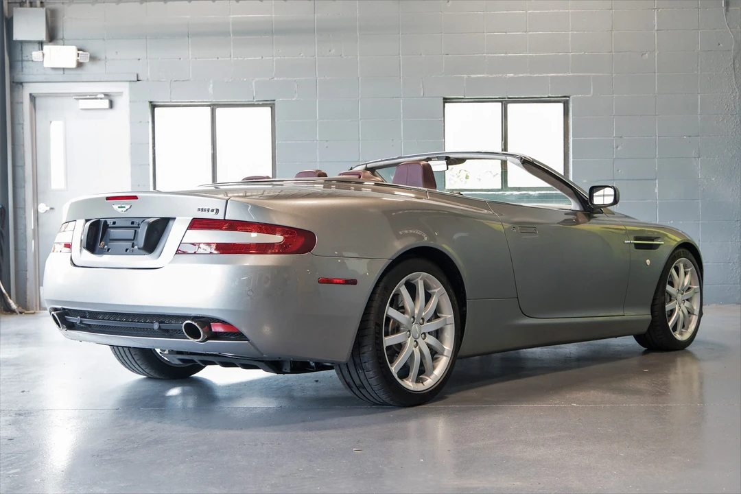2006 Aston Martin DB9 - Image 16 of 31