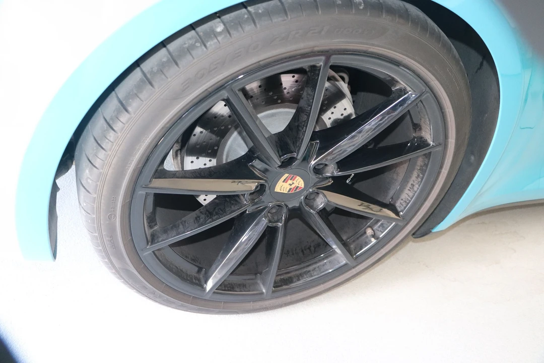 2020 Porsche 992 Carrera S - Image 16 of 31