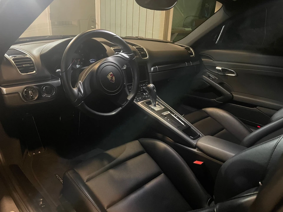 2015 Porsche 981 Cayman - Image 3 of 22