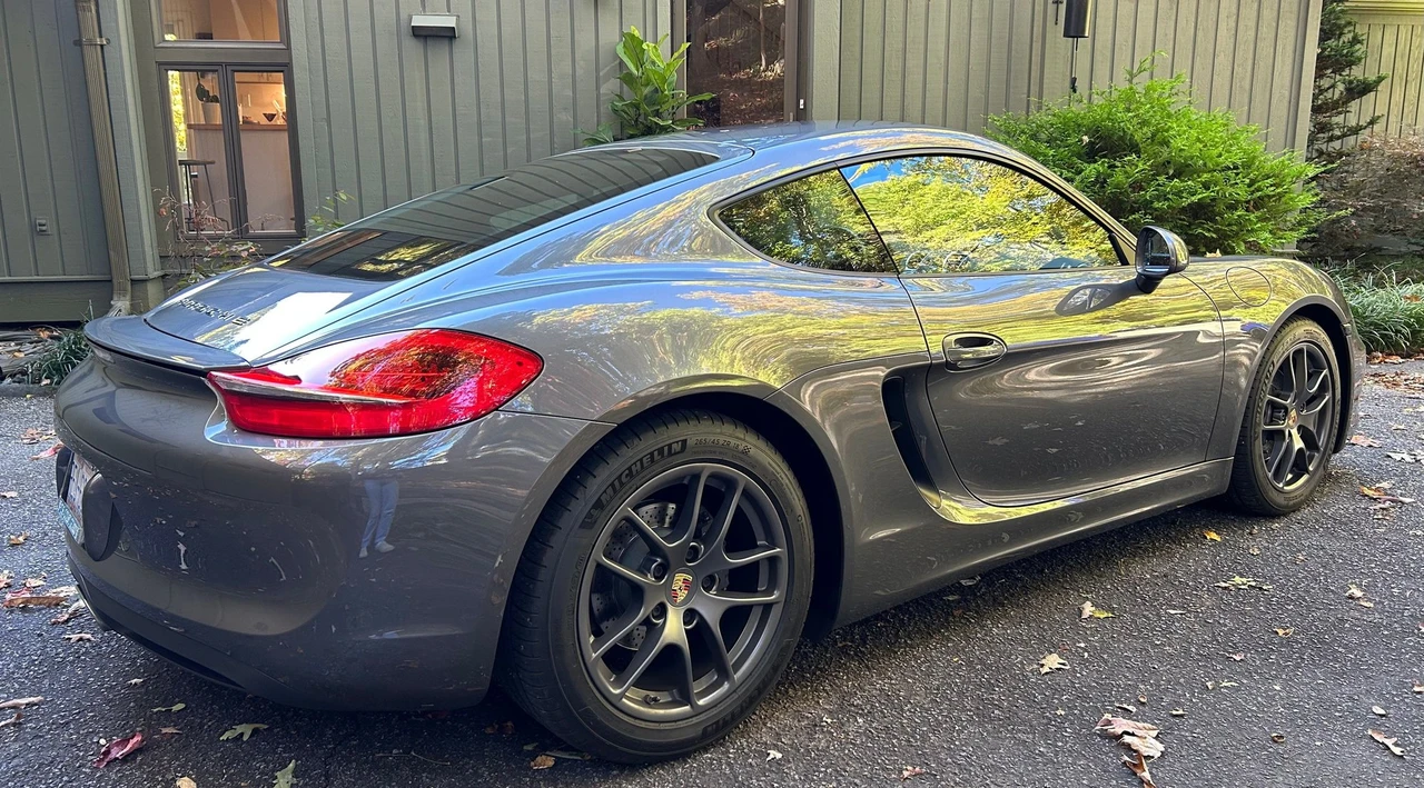 2015 Porsche 981 Cayman - Image 14 of 22