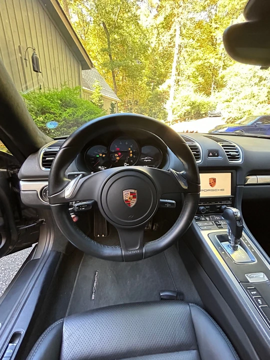 2015 Porsche 981 Cayman - Image 19 of 22