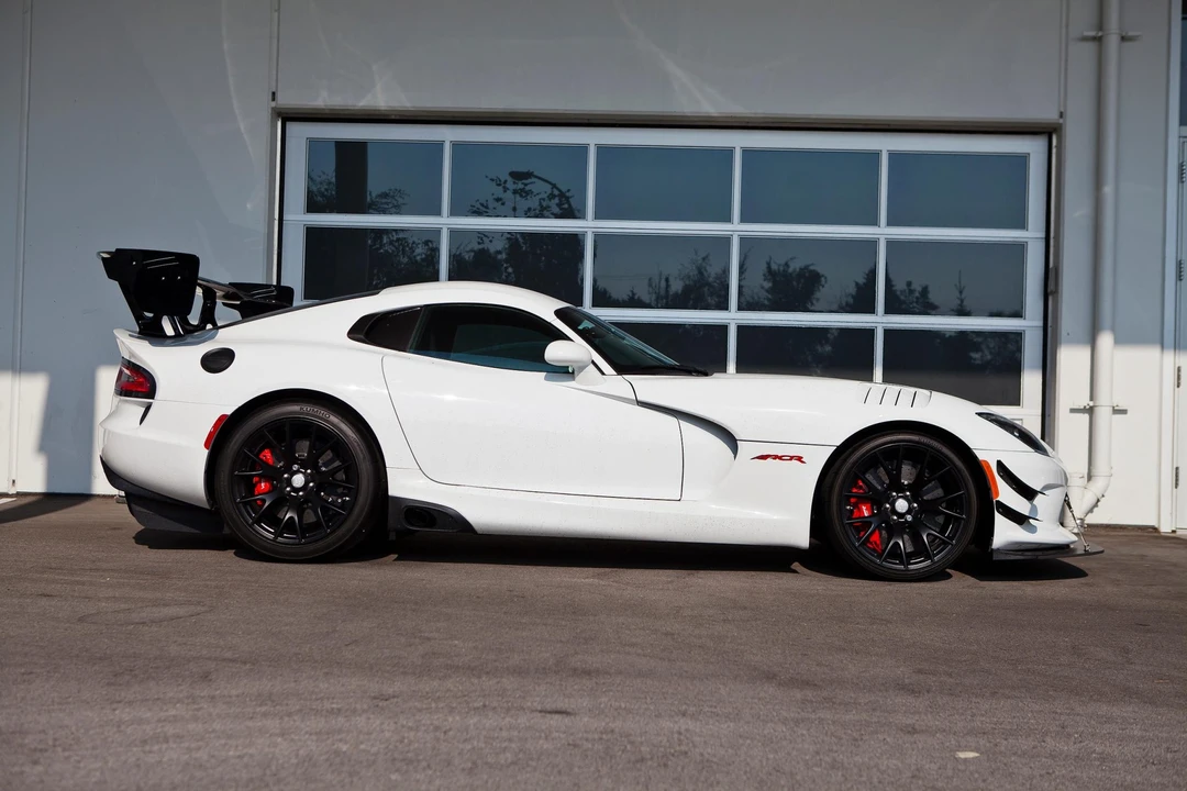 2017 Dodge Viper ACR 5th Gen - Image 6 of 31