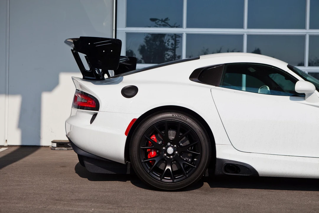 2017 Dodge Viper ACR 5th Gen - Image 17 of 31