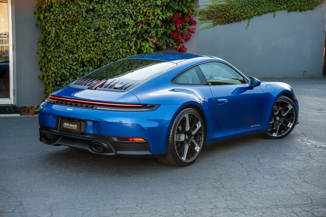 2026 Porsche 992 Carrera T - Image 25 of 31