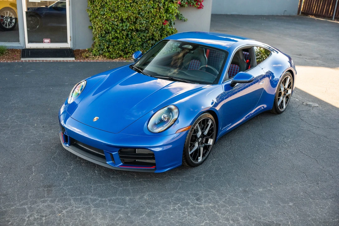 2026 Porsche 992 Carrera T - Image 3 of 31