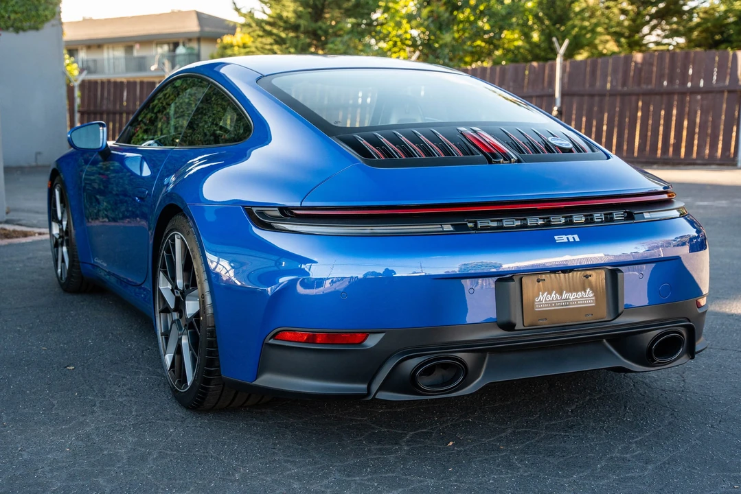 2026 Porsche 992 Carrera T - Image 13 of 31