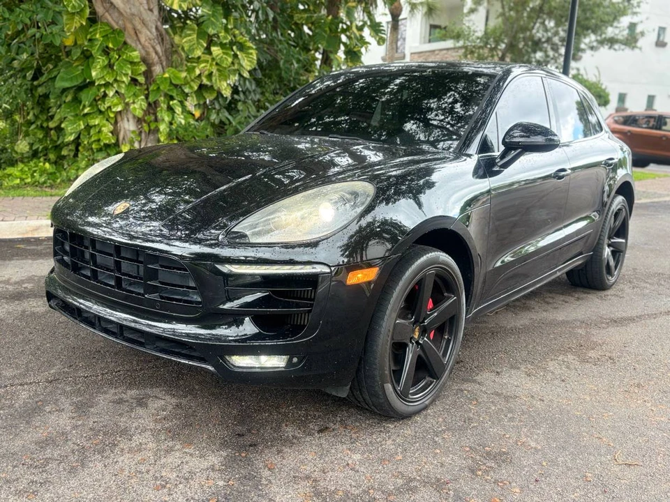 2016 Porsche Macan Turbo - Image 3 of 19