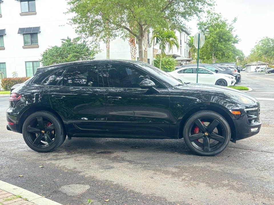 2016 Porsche Macan Turbo - Image 8 of 19