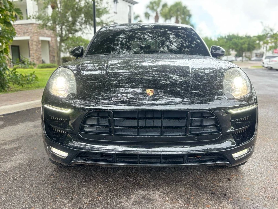 2016 Porsche Macan Turbo - Image 2 of 19