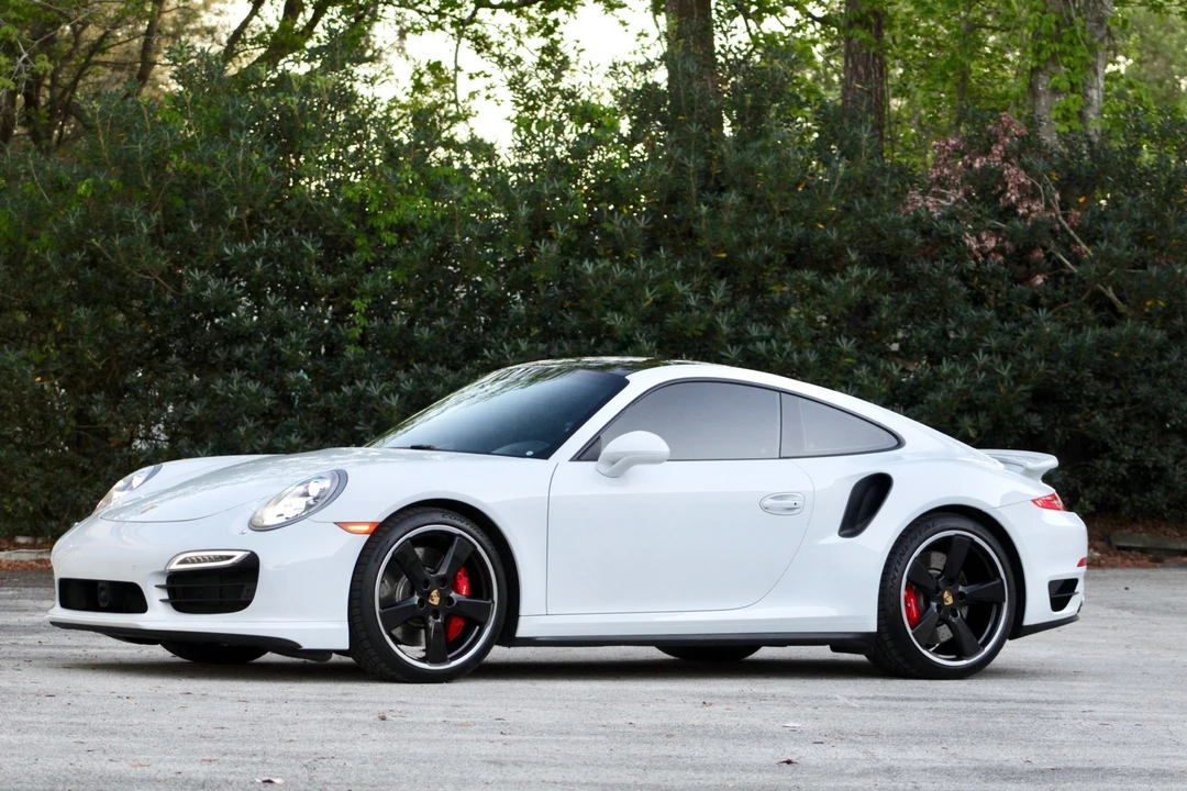 2015 Porsche 991 Turbo - Image 2 of 15