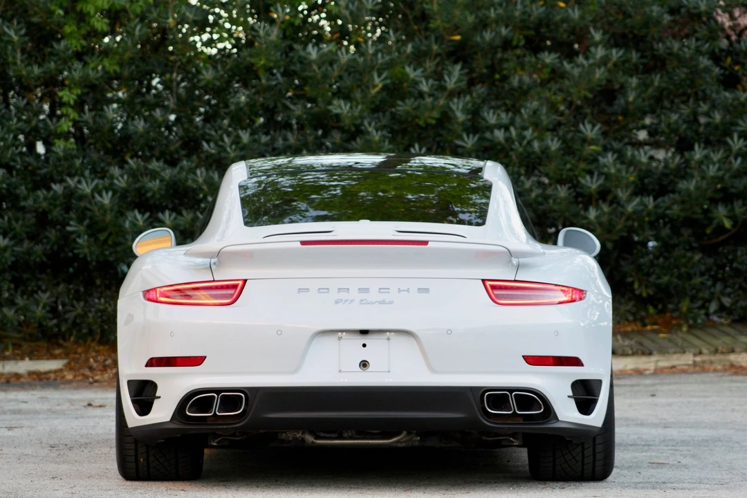 2015 Porsche 991 Turbo - Image 5 of 15