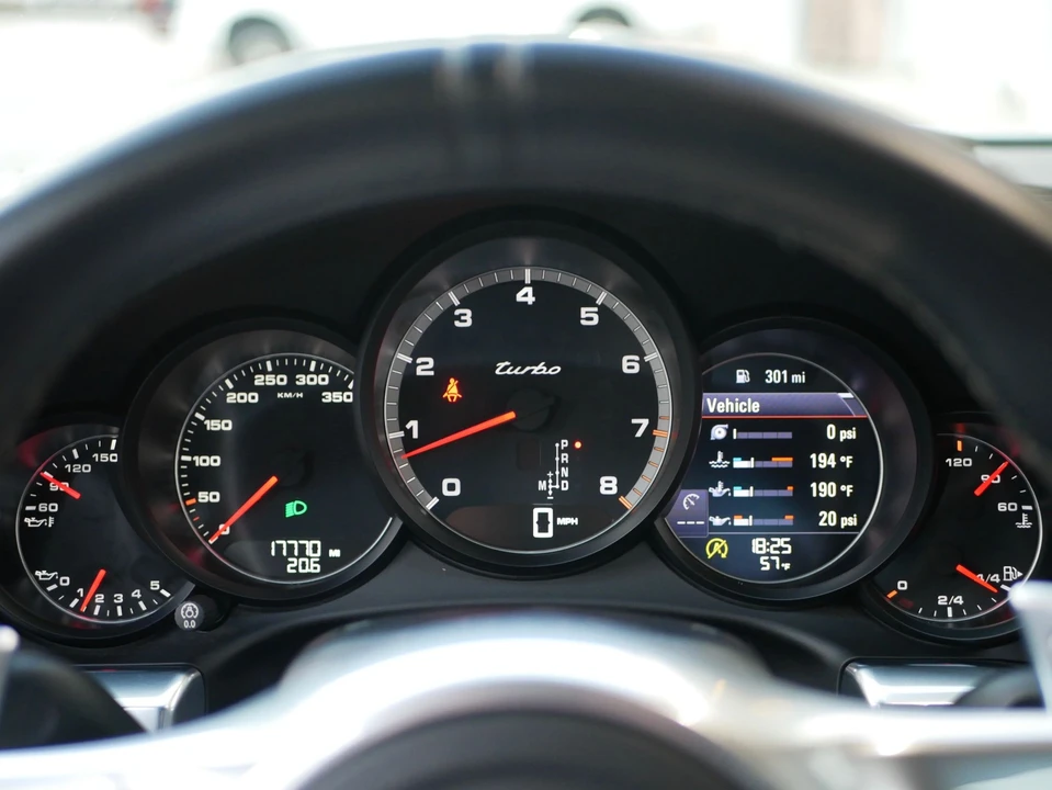 2015 Porsche 991 Turbo - Image 12 of 15