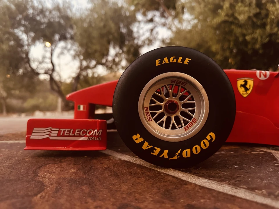 Parts & Memorabilia Scale Models - Image 13 of 31