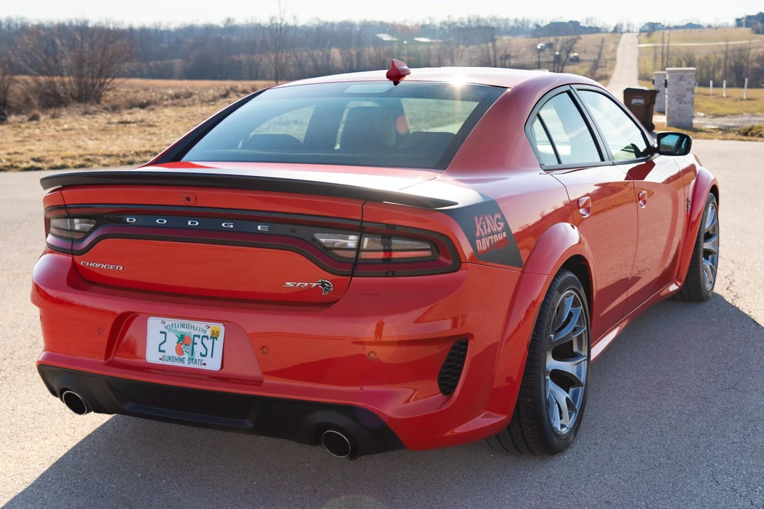 2023 Dodge Charger SRT Hellcat 7th Gen - Image 7 of 31