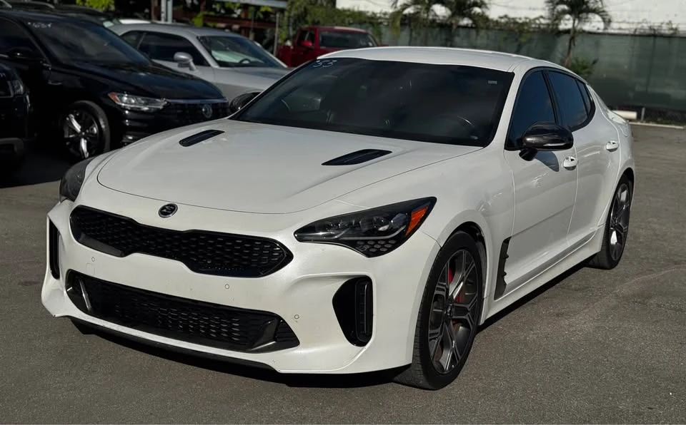2021 Kia Stinger GT - Image 2 of 10