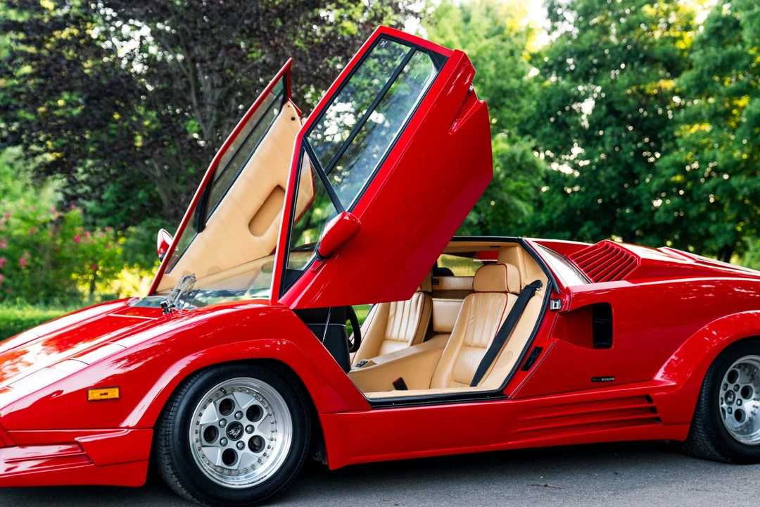 1990 Lamborghini Countach 25th Anniversary Edition - Image 23 of 31