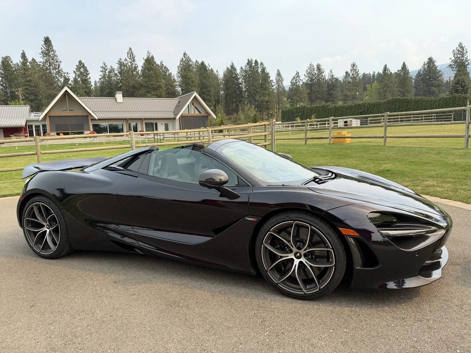 2020 McLaren 720S Spider - Image 24 of 31