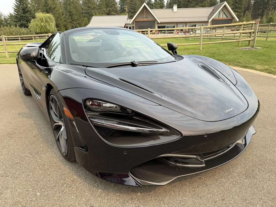 2020 McLaren 720S Spider - Image 27 of 31