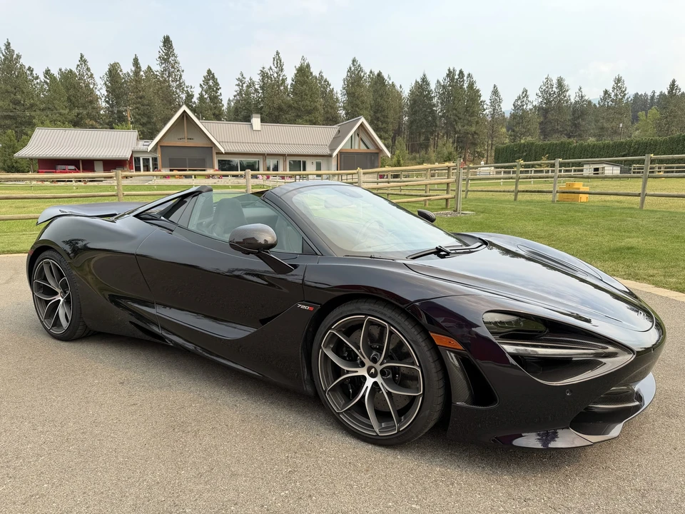 2020 McLaren 720S Spider - Image 25 of 31