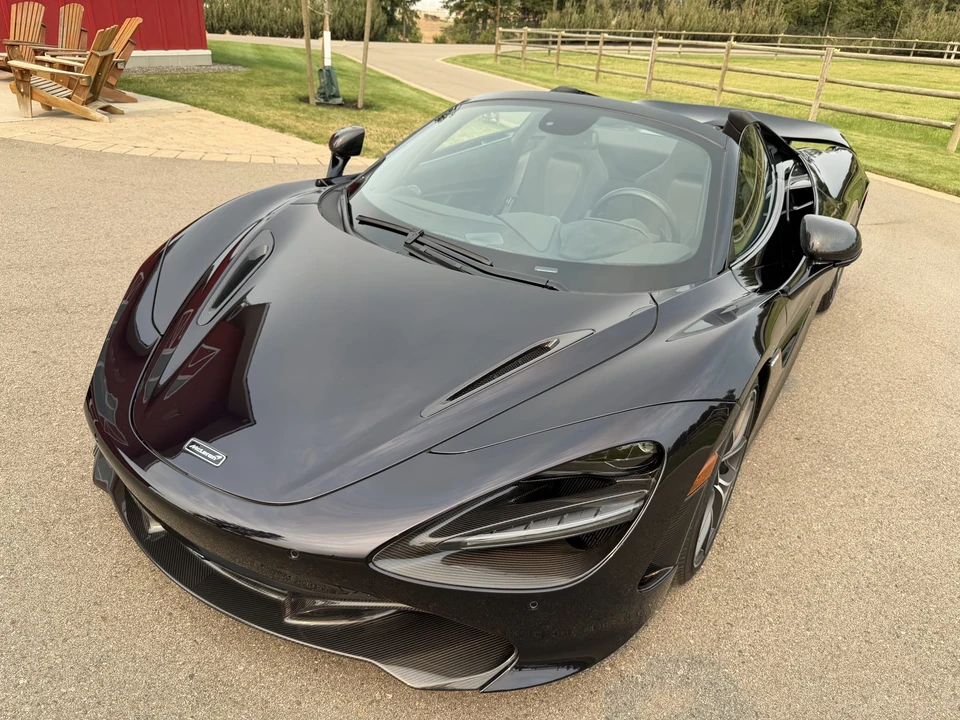 2020 McLaren 720S Spider - Image 2 of 31