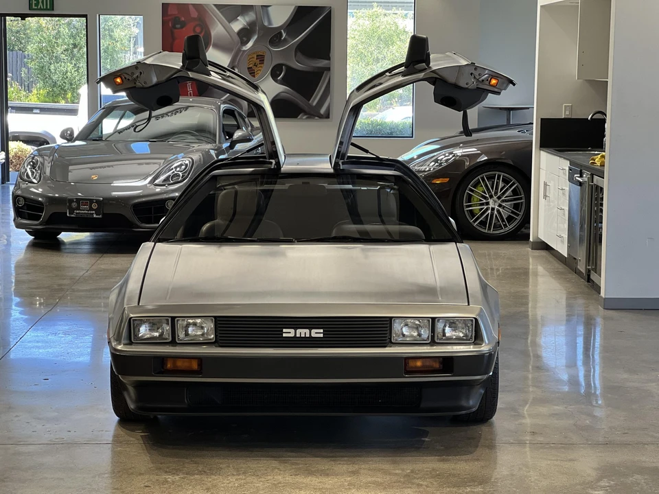 1981 DeLorean DMC-12 - Image 16 of 31