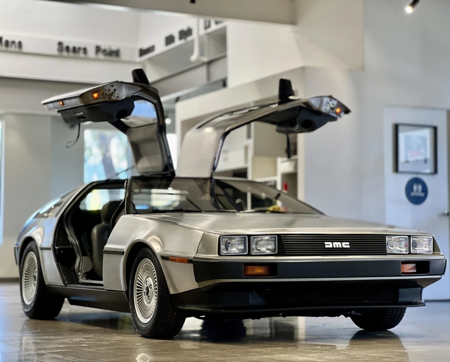 1981 DeLorean DMC-12 - Image 14 of 31