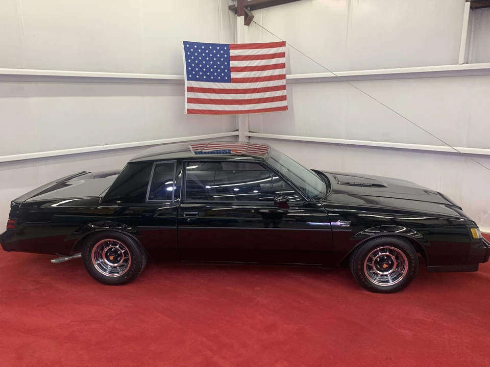 1986 Buick Grand National - Image 12 of 31