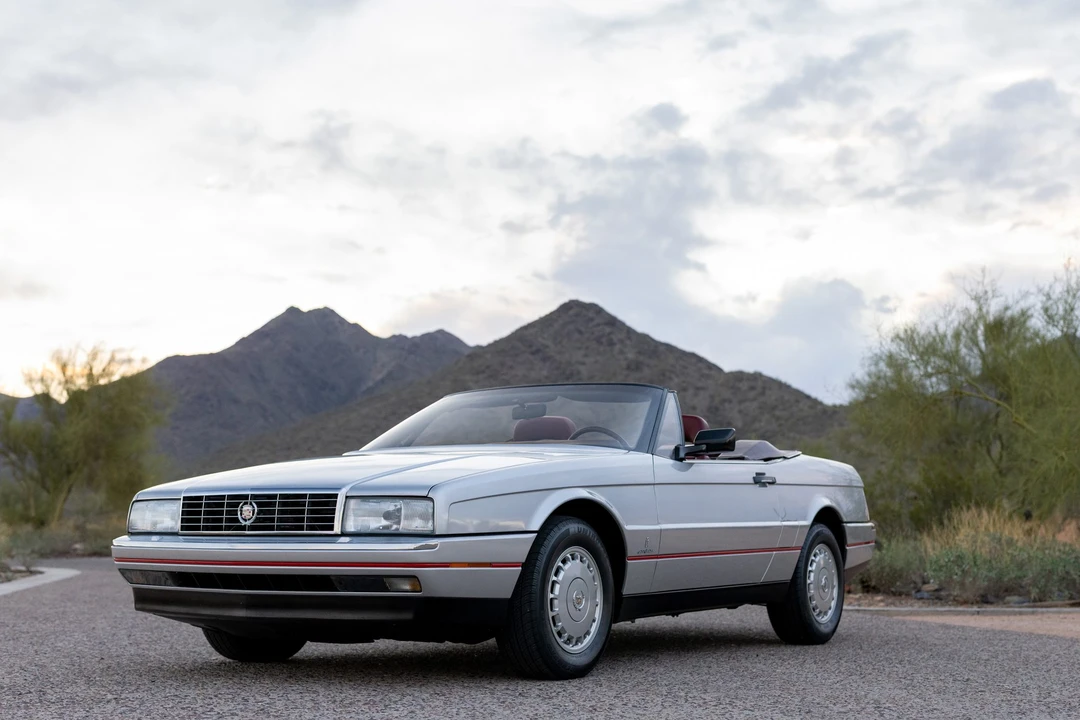 1987 Cadillac Allante - Image 8 of 31