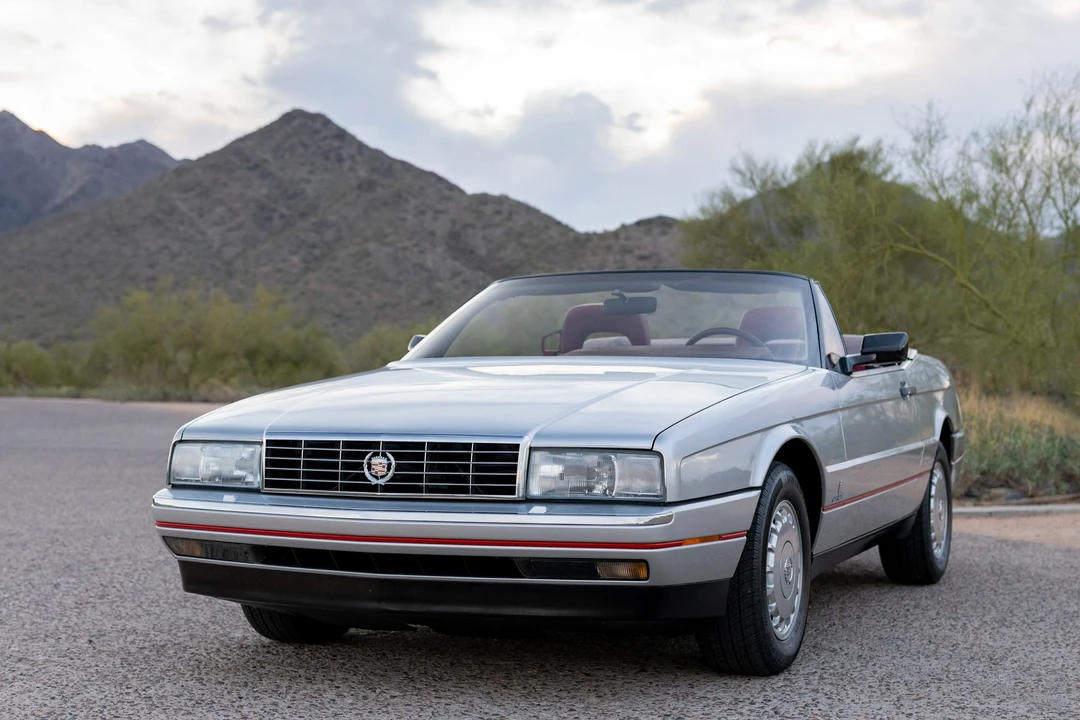 1987 Cadillac Allante - Image 12 of 31