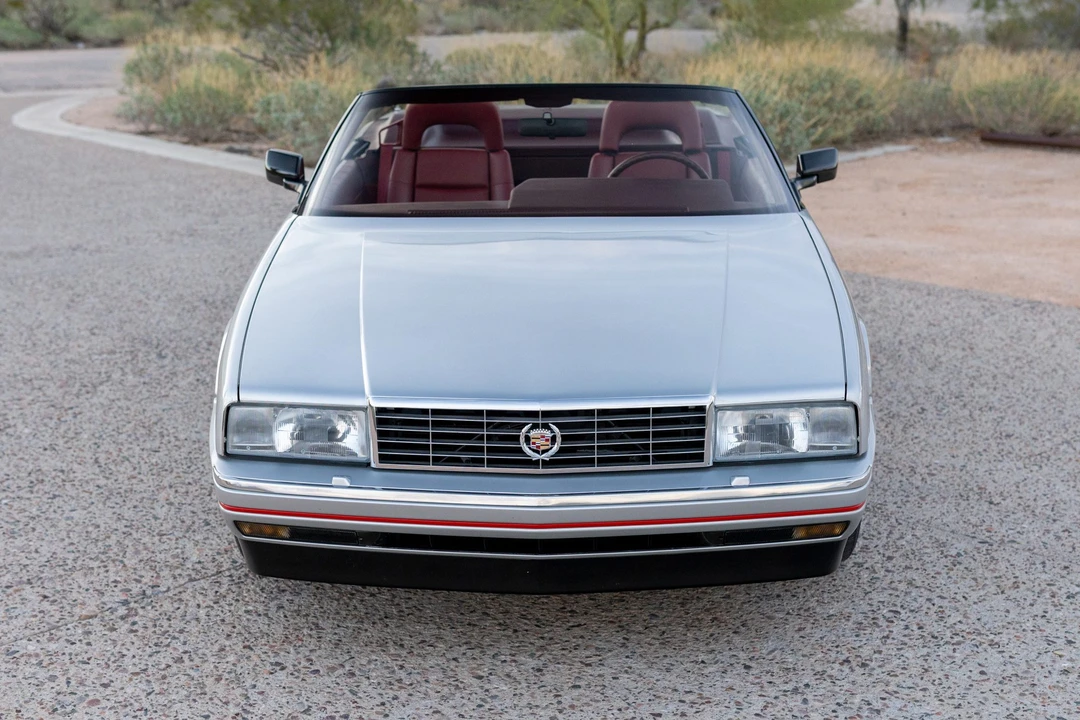 1987 Cadillac Allante - Image 13 of 31