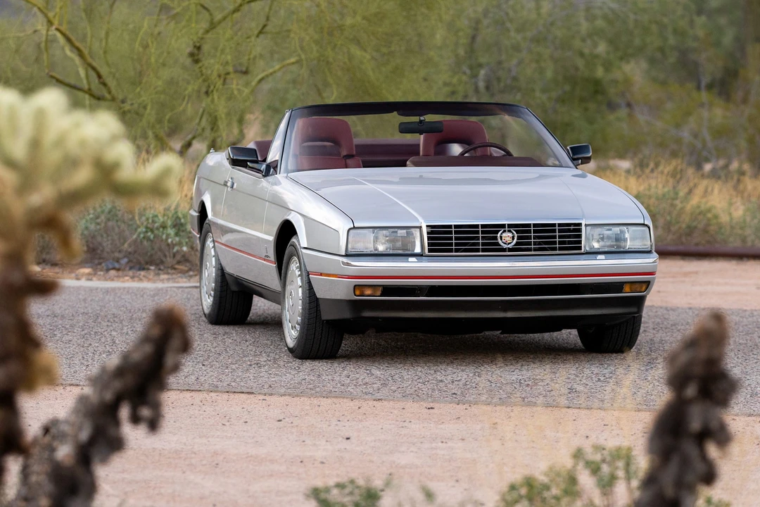 1987 Cadillac Allante - Image 18 of 31