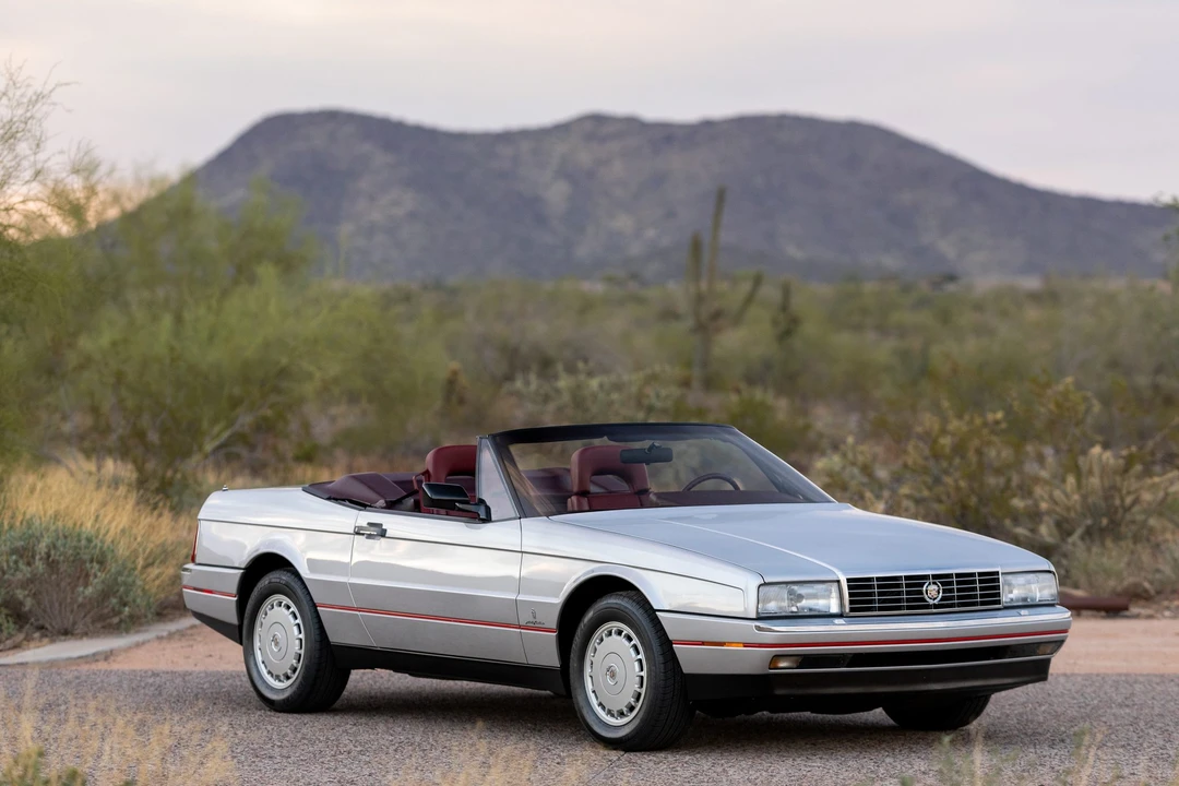 1987 Cadillac Allante - Image 20 of 31