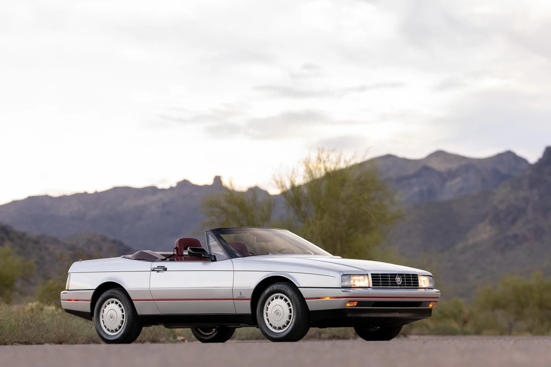 1987 Cadillac Allante - Image 22 of 31