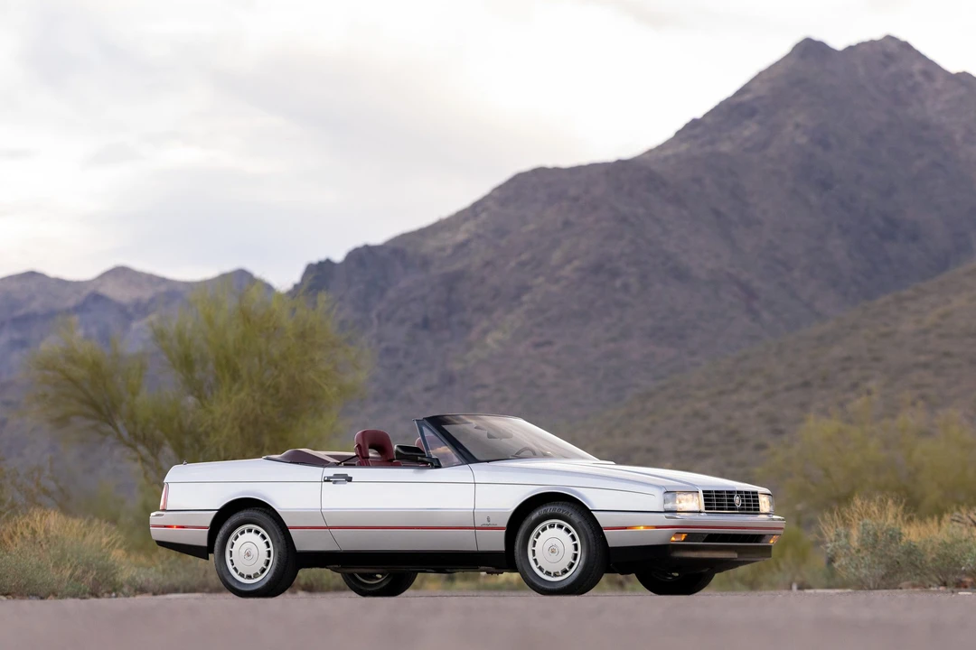 1987 Cadillac Allante - Image 23 of 31
