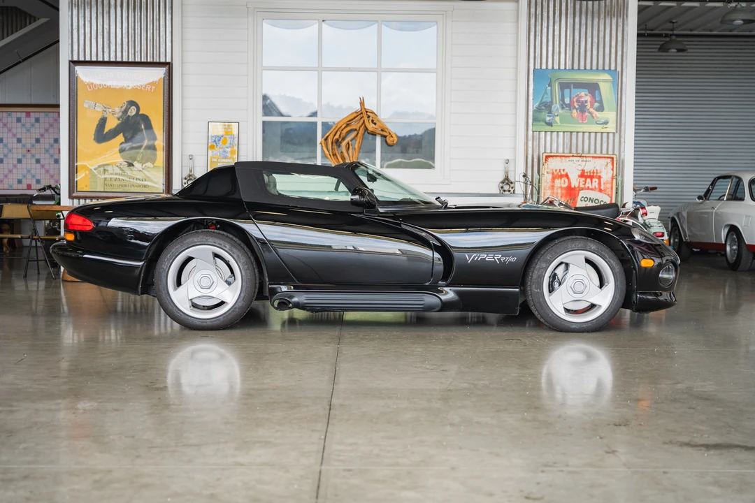1993 Dodge Viper 1st Gen - Image 30 of 31