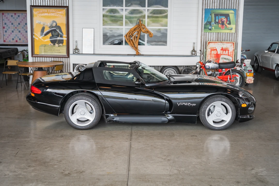 1993 Dodge Viper 1st Gen - Image 29 of 31