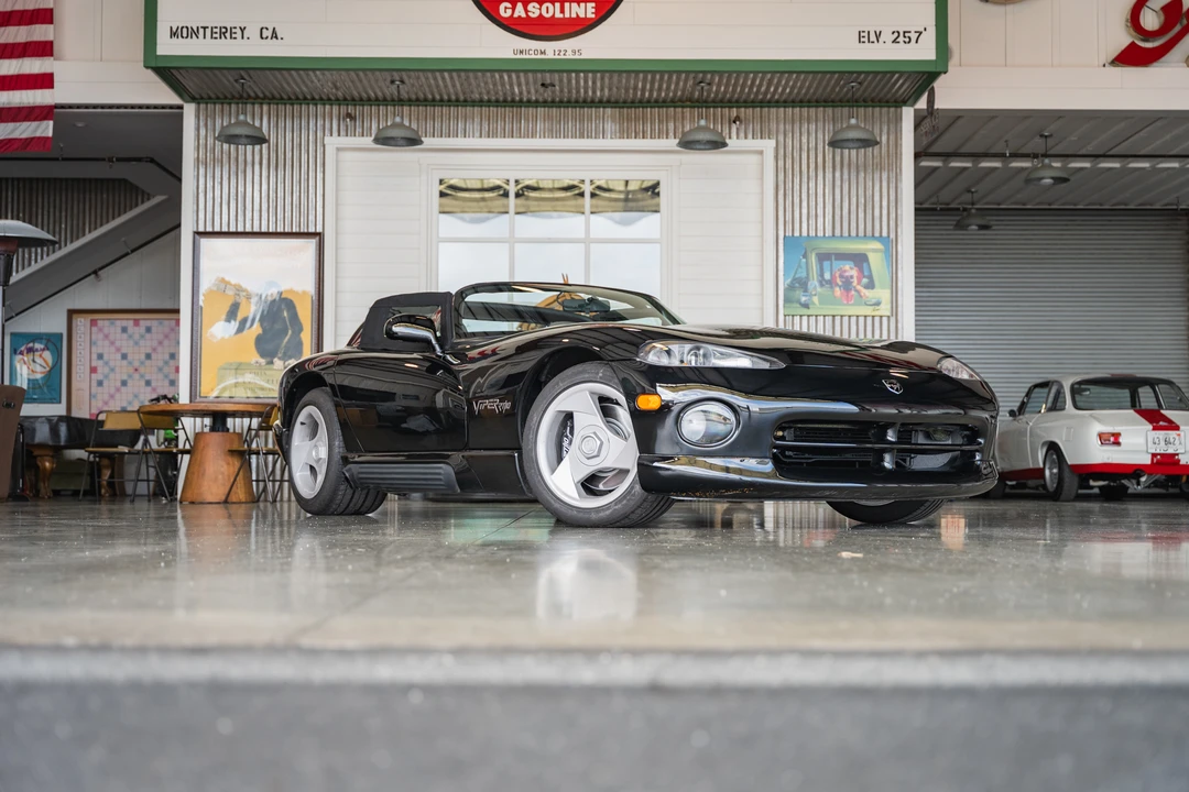 1993 Dodge Viper 1st Gen - Image 28 of 31