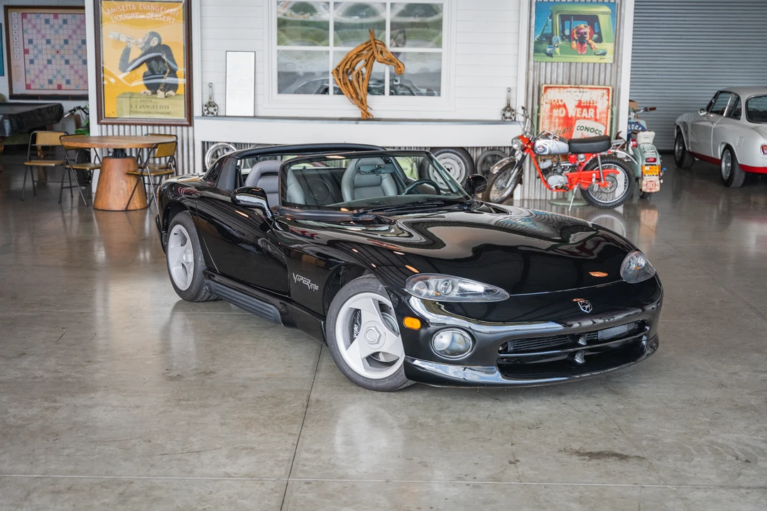 1993 Dodge Viper 1st Gen - Image 8 of 31